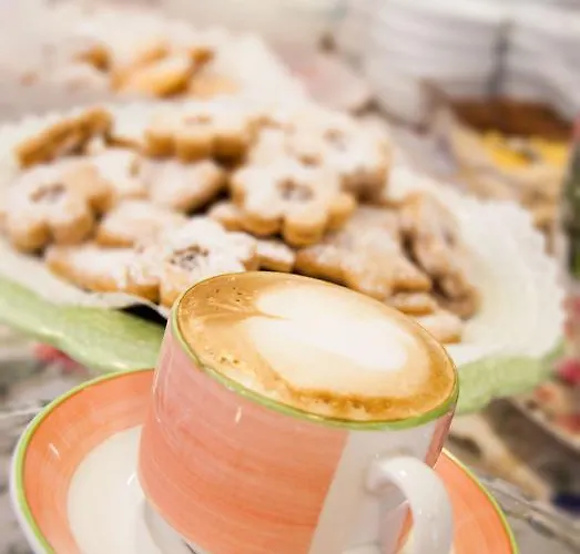 ホテル Souvenir チェゼナーティコ