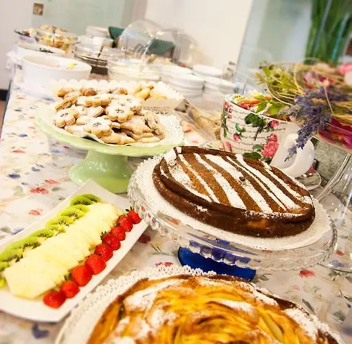 Souvenir צ'סנטיקו